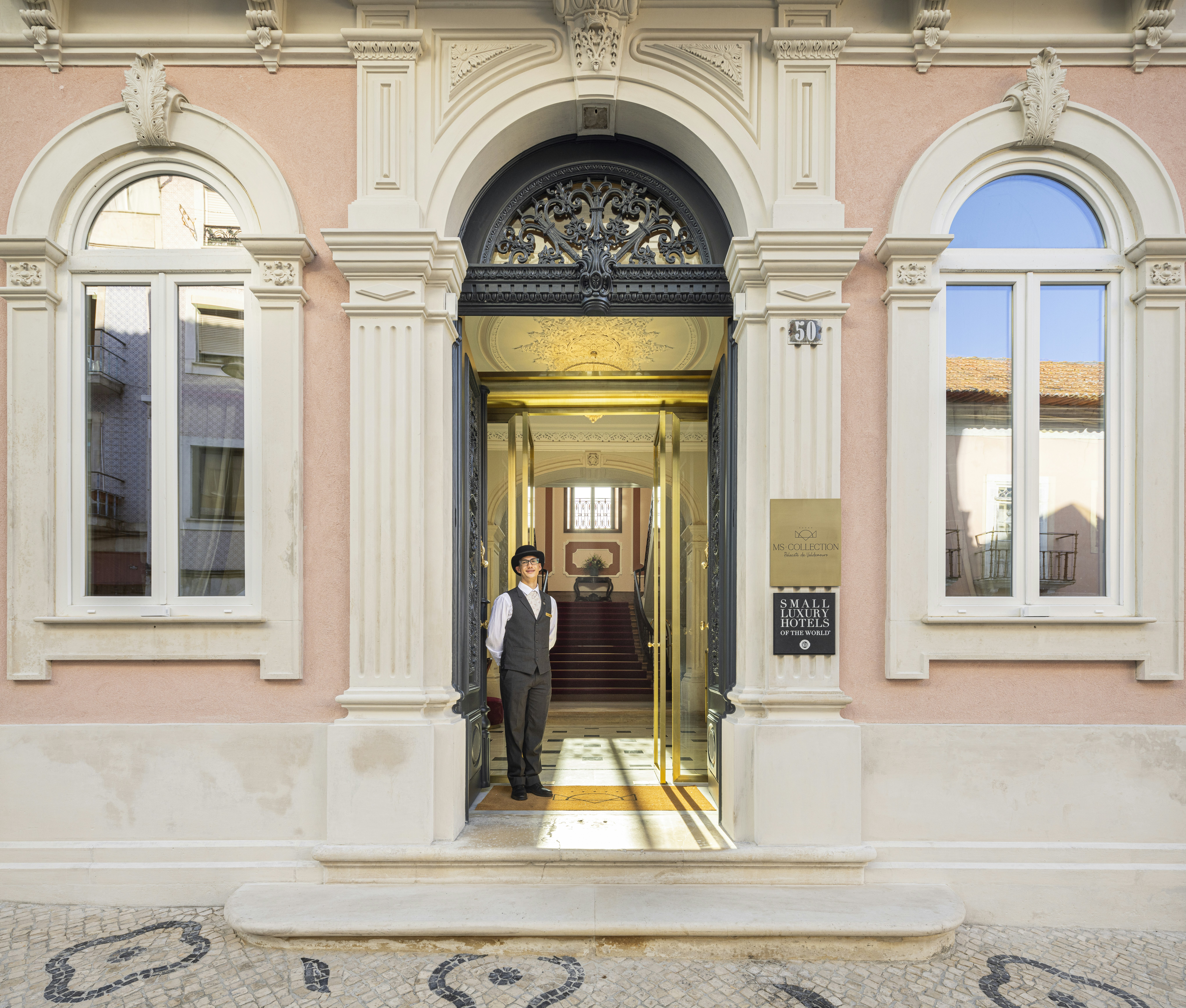 MS Collection Aveiro - Entrance