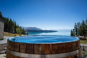 Villa Puaka - Outdoor Hot Tub