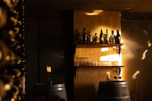Wine Cellar & Tasting Room