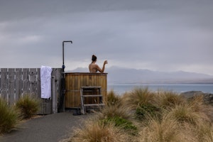 Ashley Mackenzie Villa - Outdoor Hot Tub