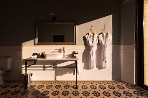 Villa Matariki - Bathroom