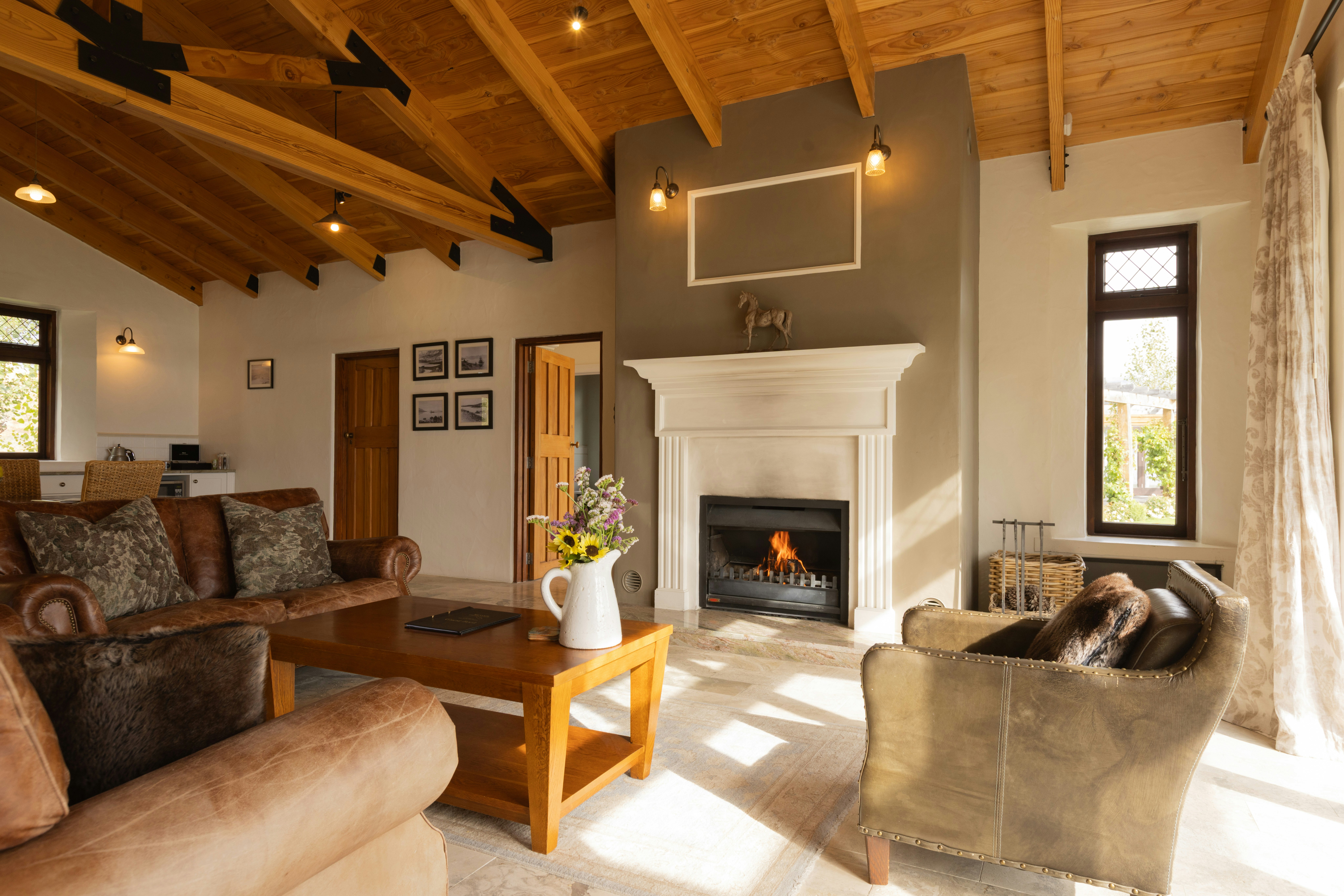 Ashley Mackenzie Villa - Living Area