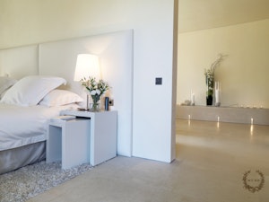 Elegance Room