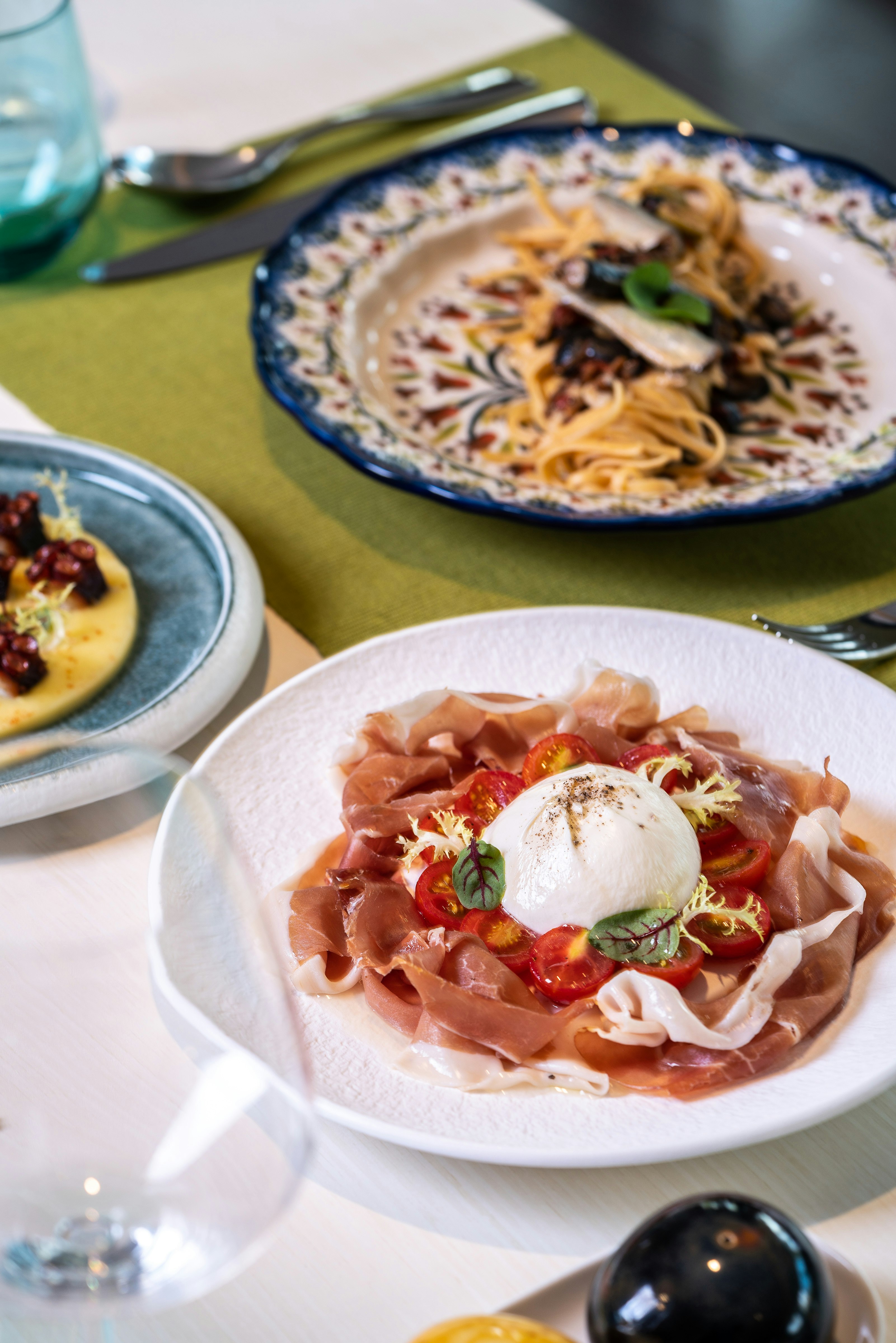 Hotel Facility - OTTO Italian Restaurant