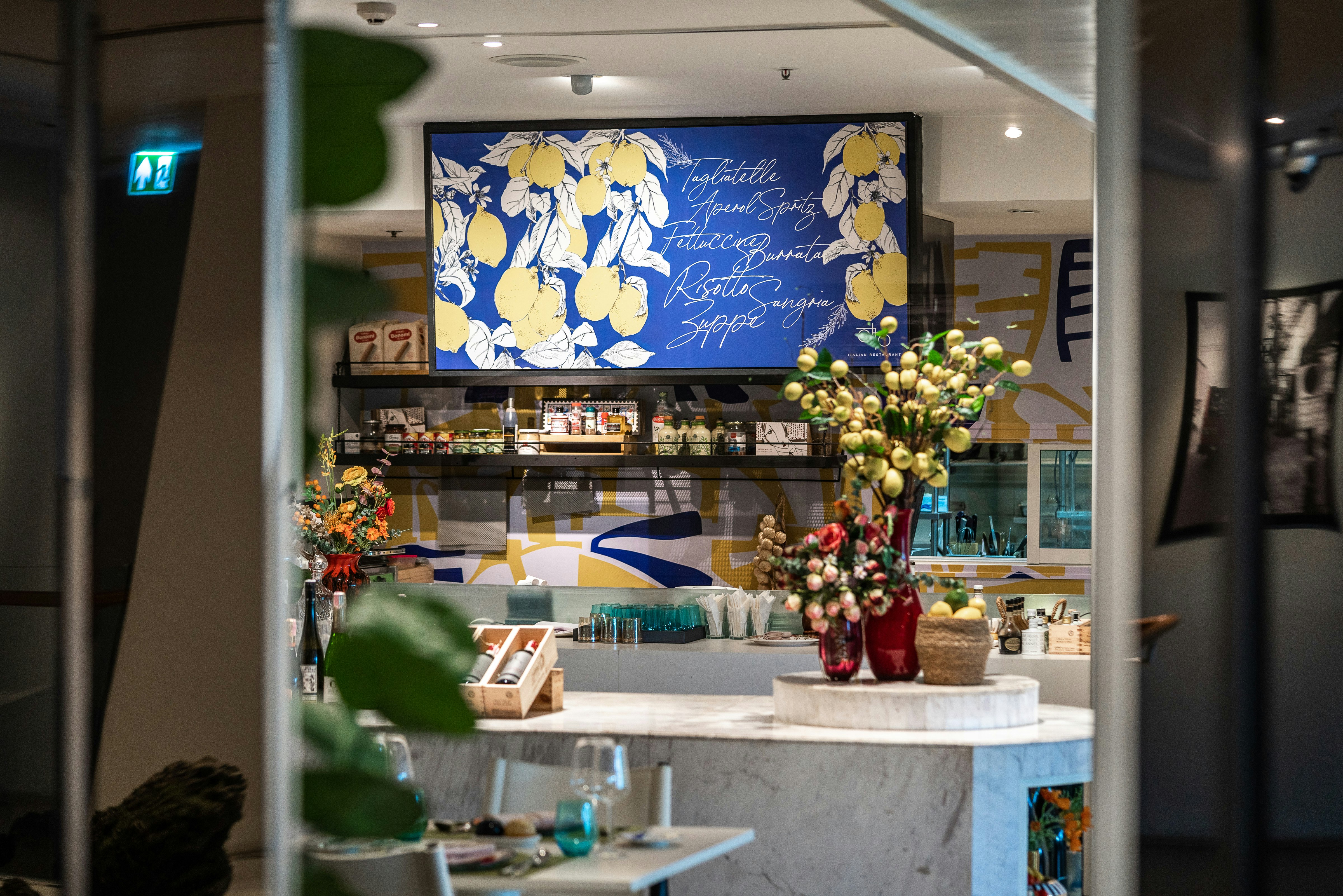 Hotel Facility - OTTO Italian Restaurant