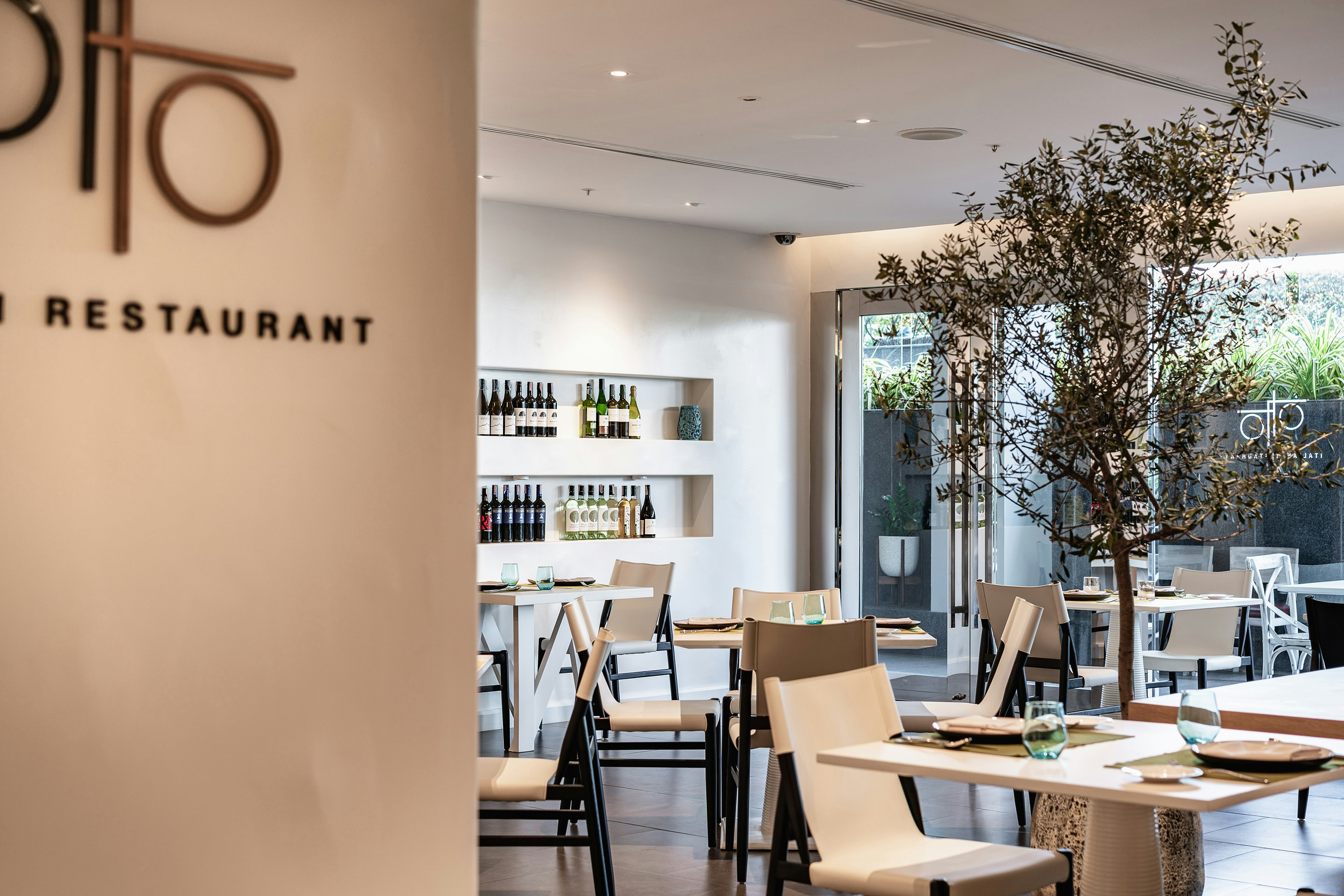 Hotel Facility - OTTO Italian Restaurant