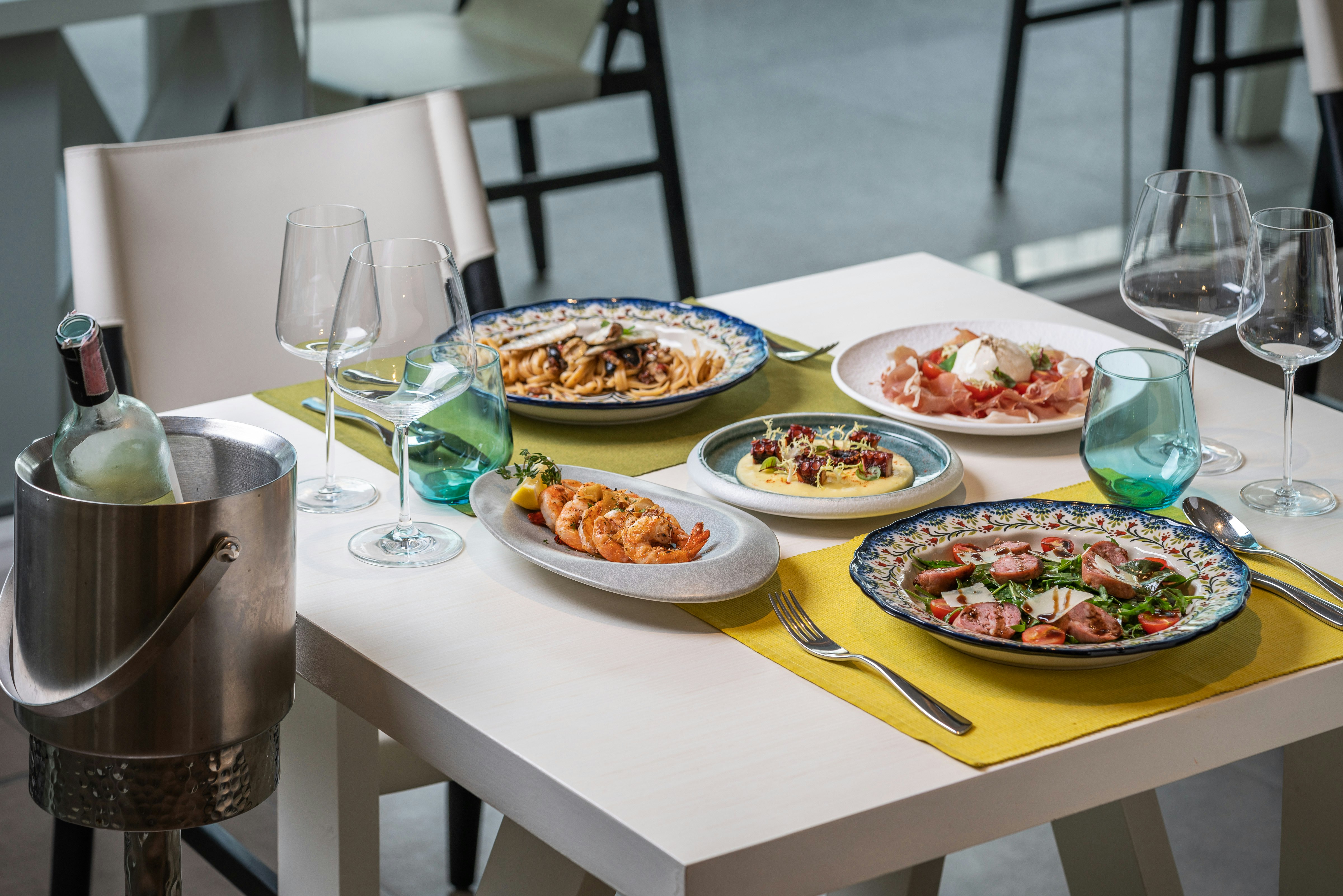 Hotel Facility - OTTO Italian Restaurant