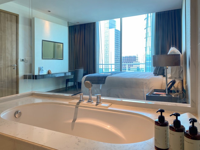 Family Terrace Suite - Bathroom