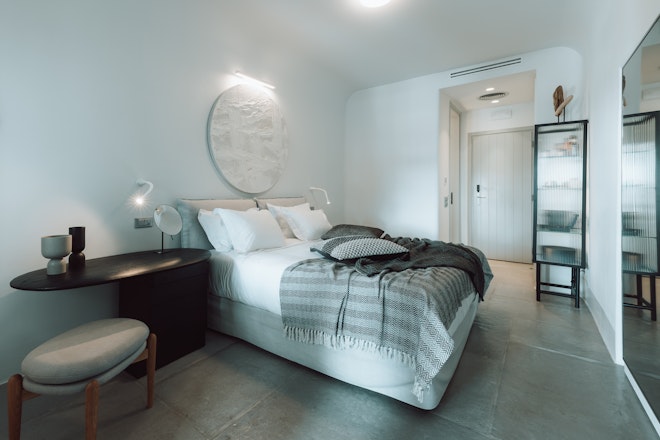 Deluxe Room Beachfront - Bedroom