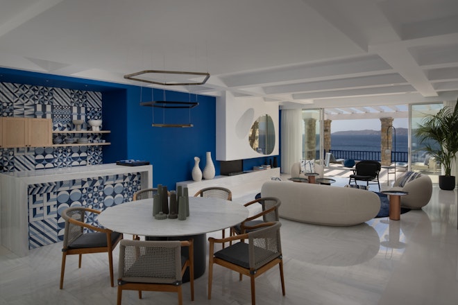 Grand 4-Bedroom Villa - Living & Dining Area