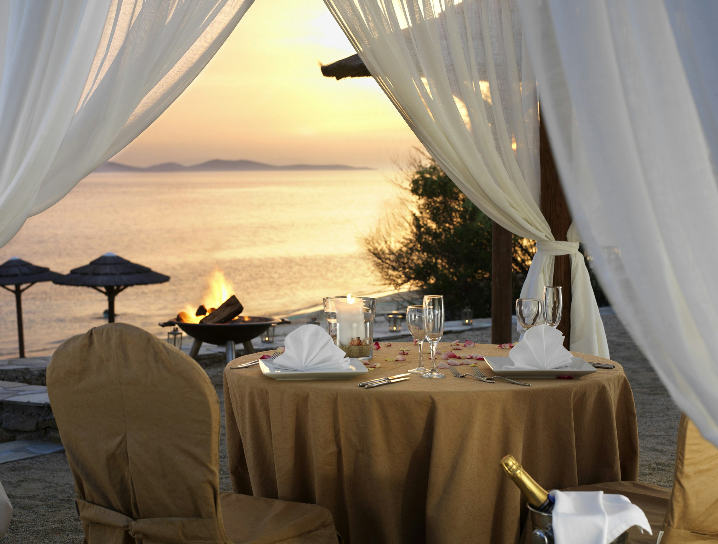 Beachfront Dining