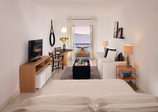 Open Plan Suite Sea View - Bedroom