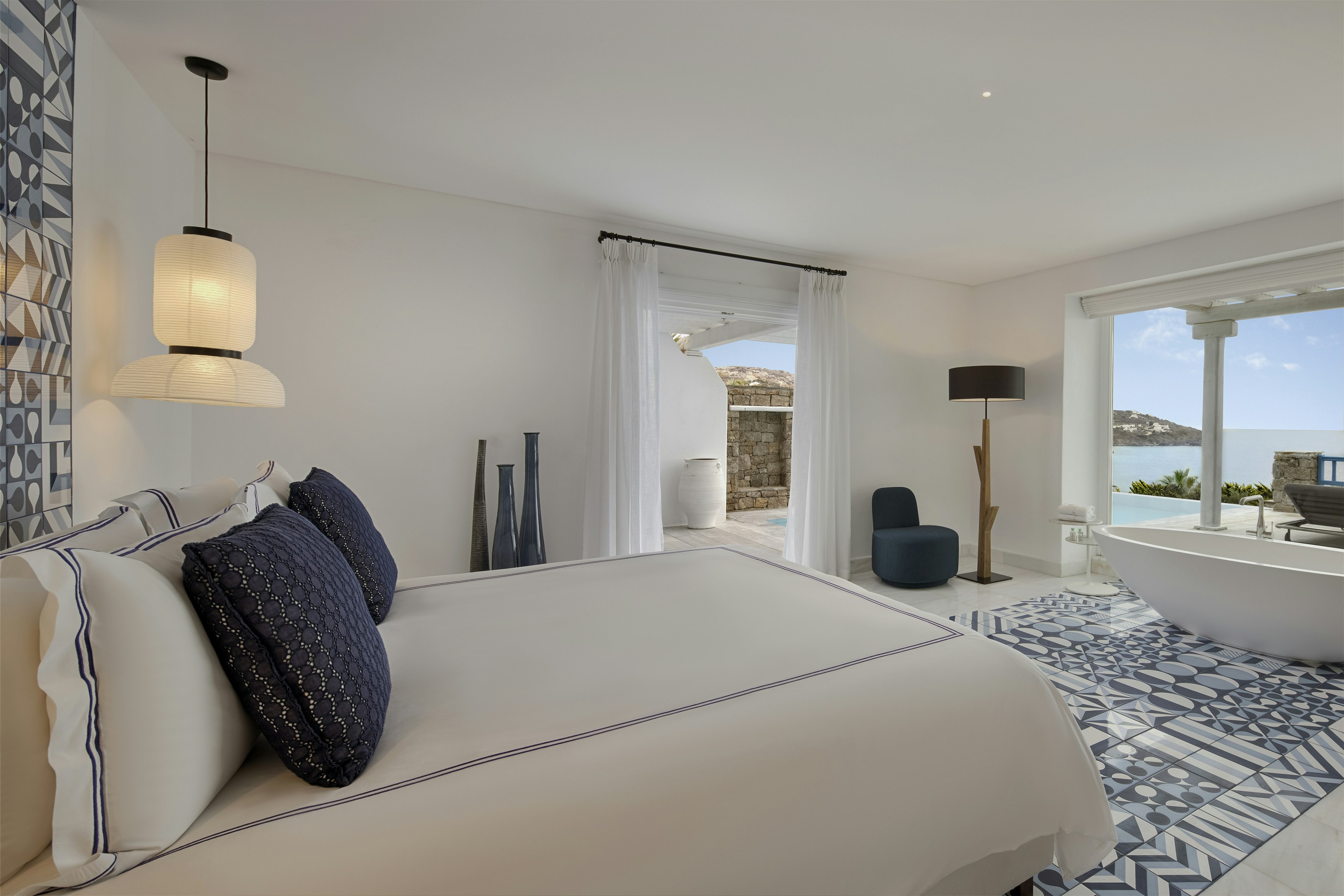 Grand Suite Private Pool - Bedroom