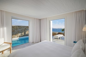Anchor Courtyard Pool Suite