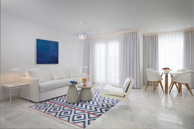 Courtyard 2 Bedroom Maisonette