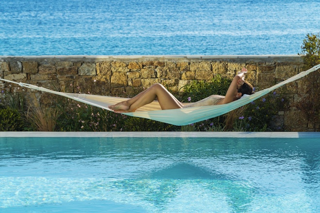 Courtyard Bedroom Pool Maisonette
