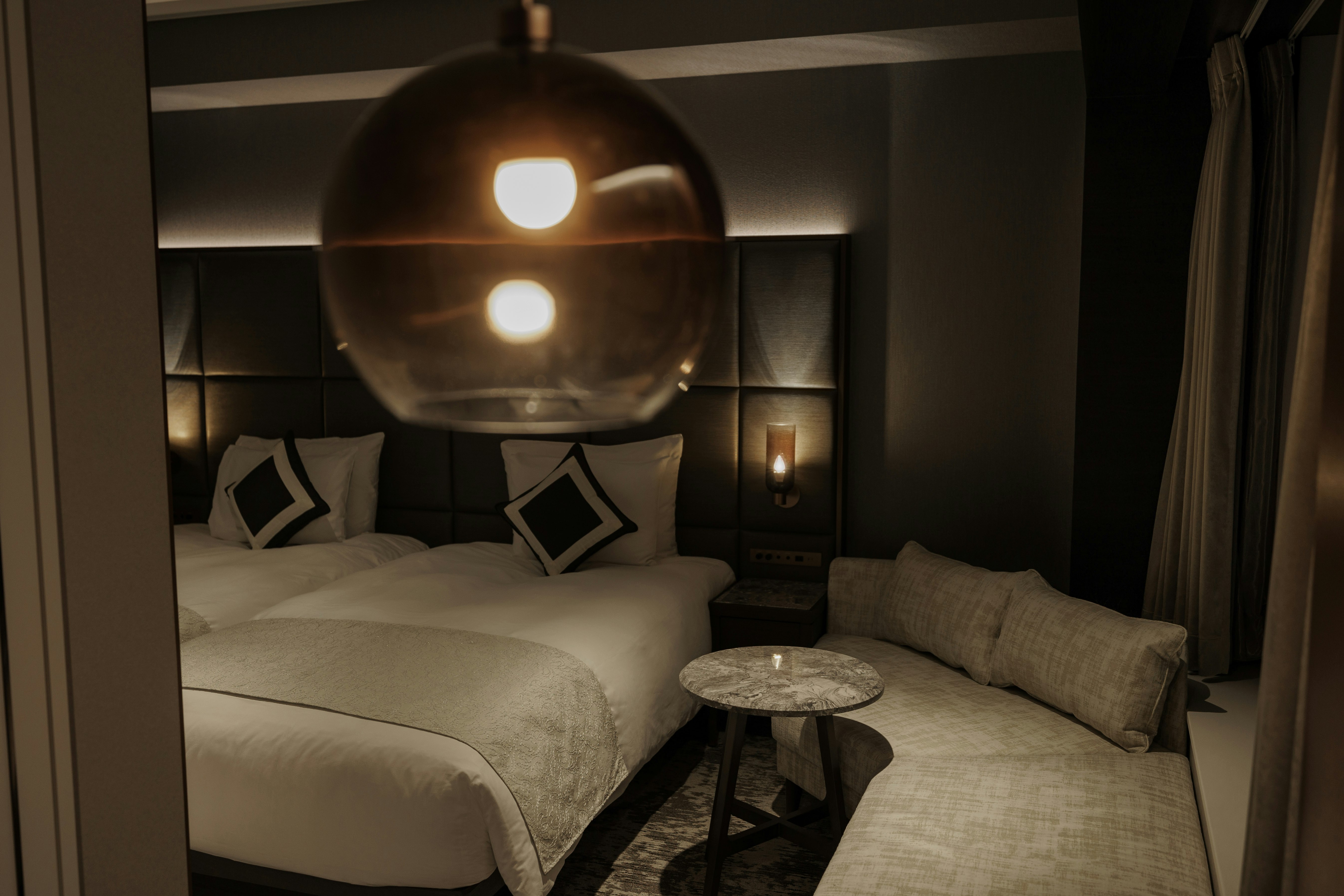 Superior Twin - Bedroom