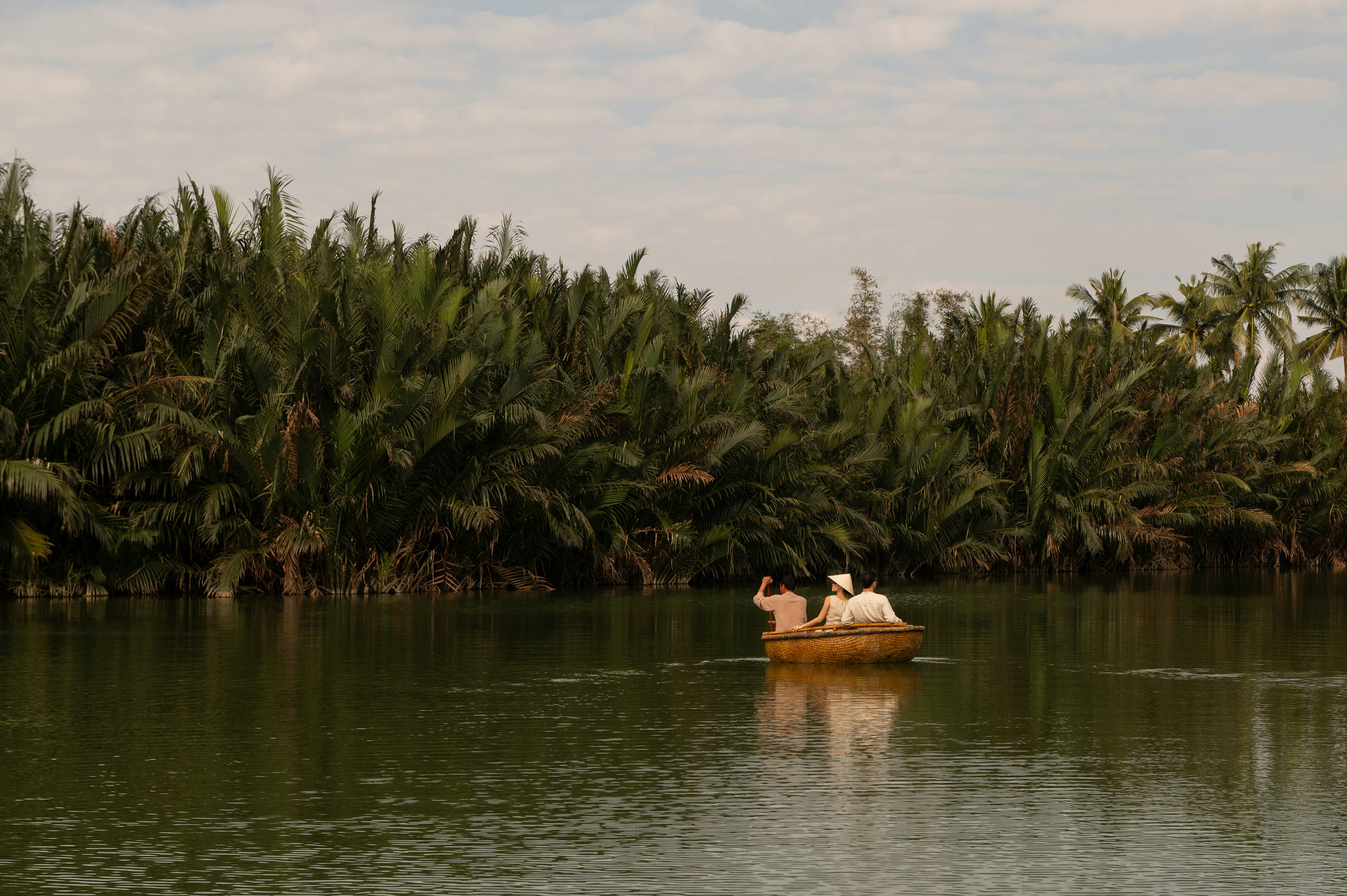 Paddle Around The Islet