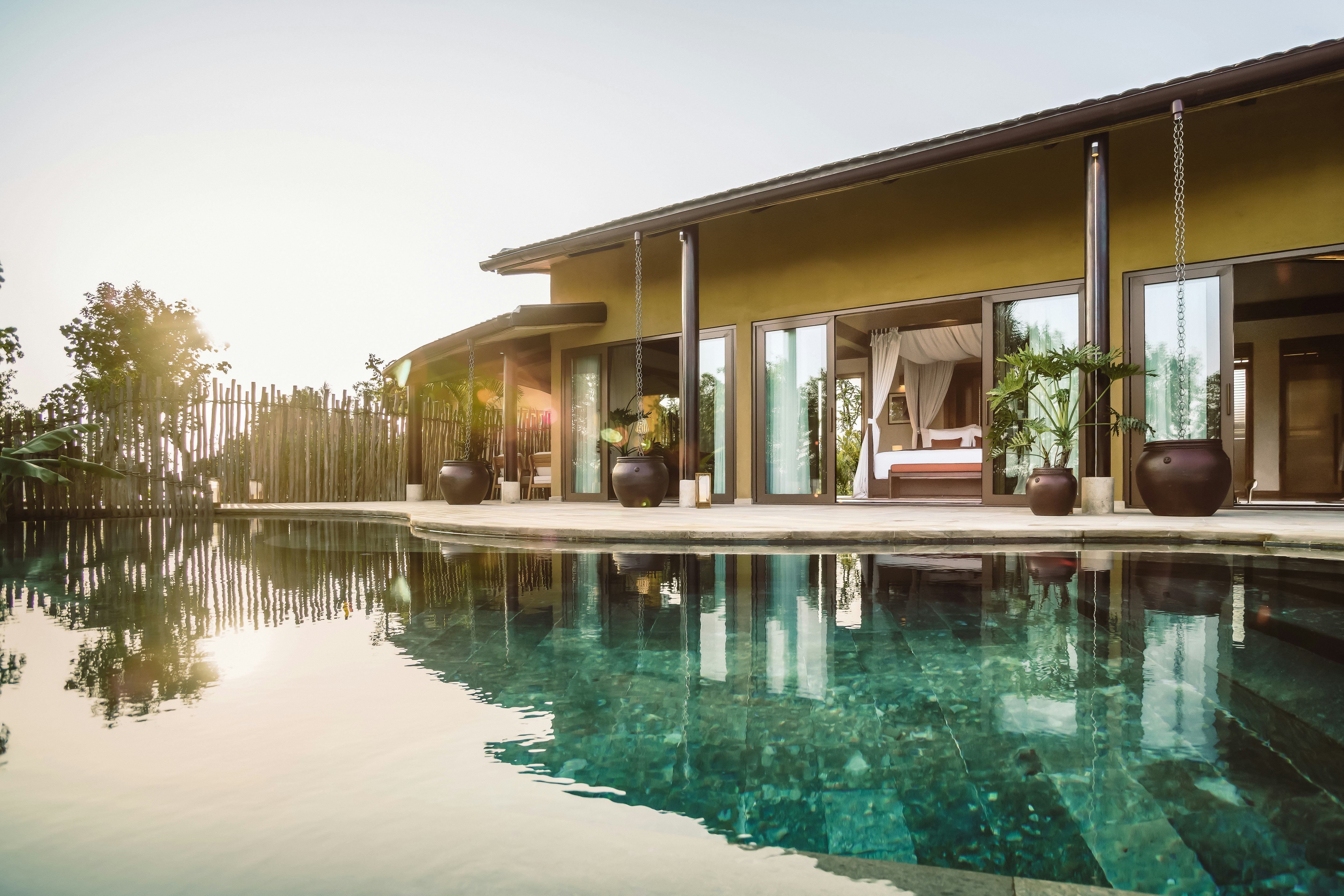 Honeymoon Villa Outside Namia River Retreat SL Hjpg