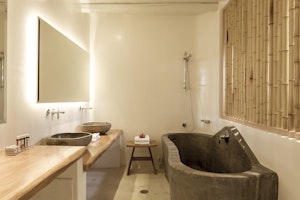 Premium Suite