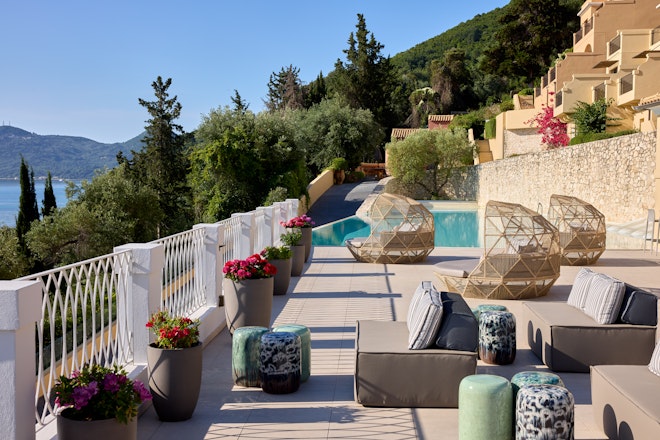 Aquavit Pool Bar