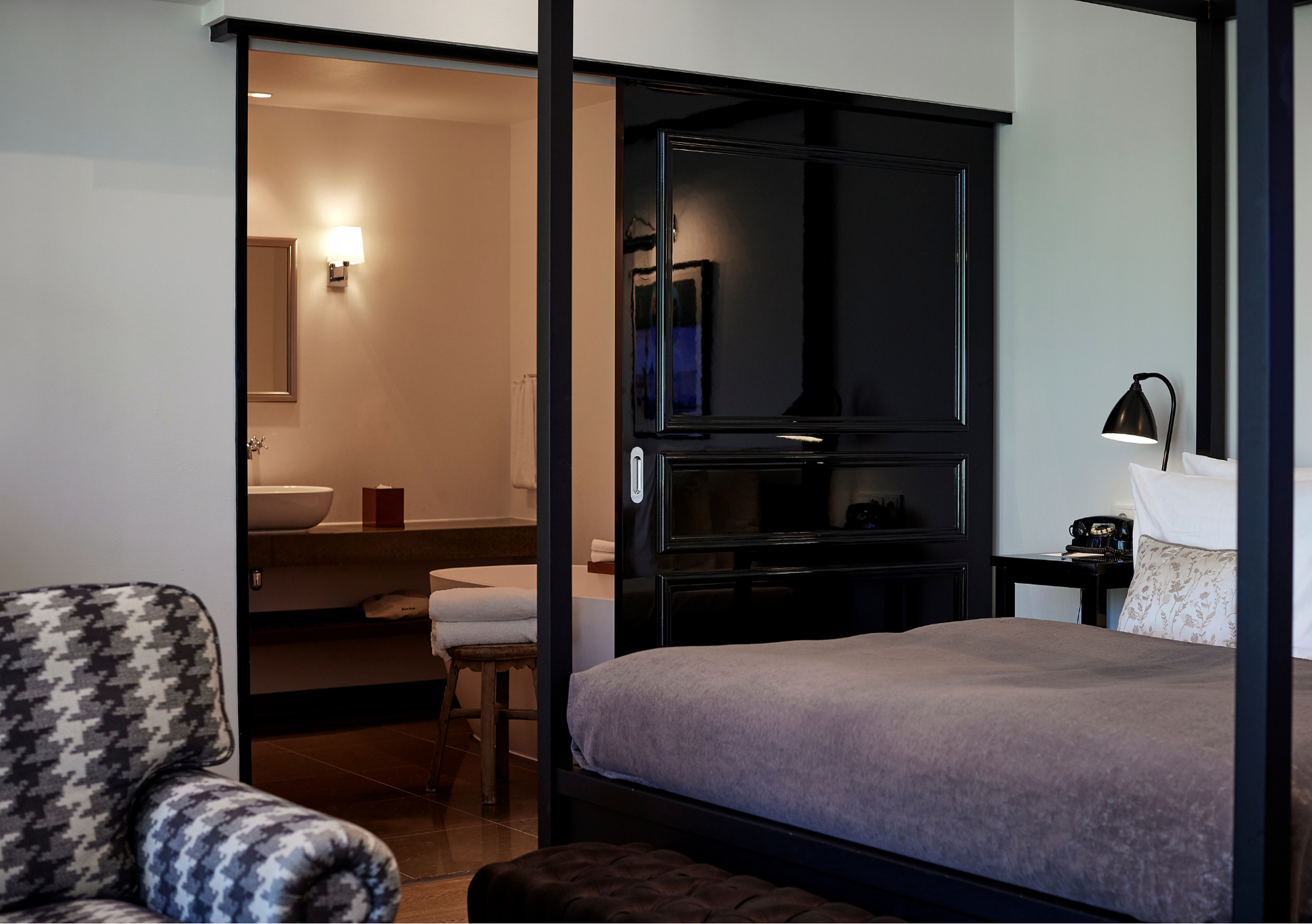 Terrace Deluxe Room - Bedroom