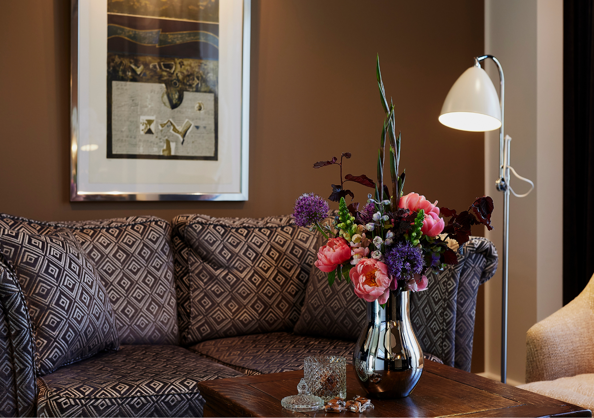 Deluxe Room - Living Area