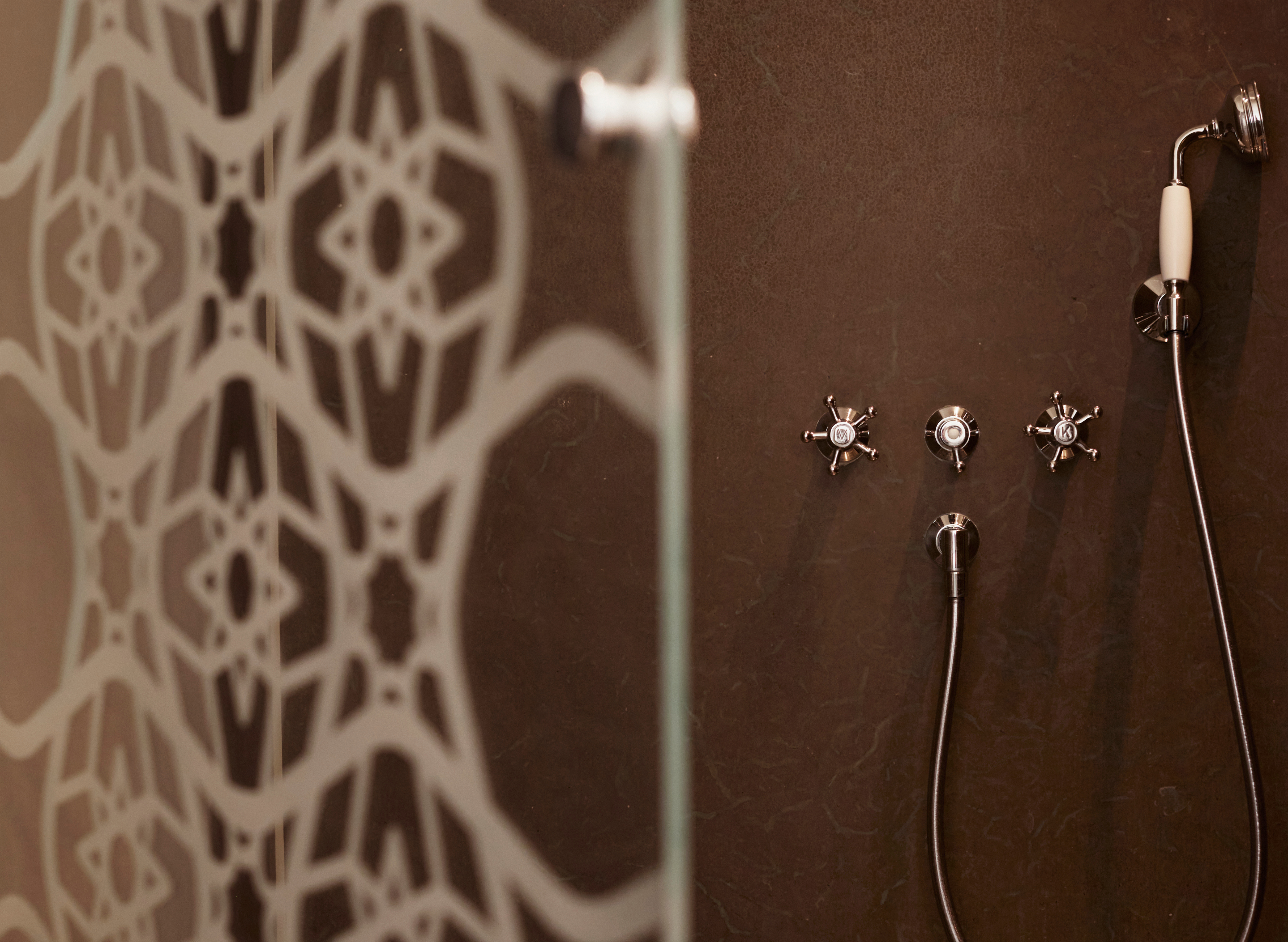 Standard Room - Bathroom Details