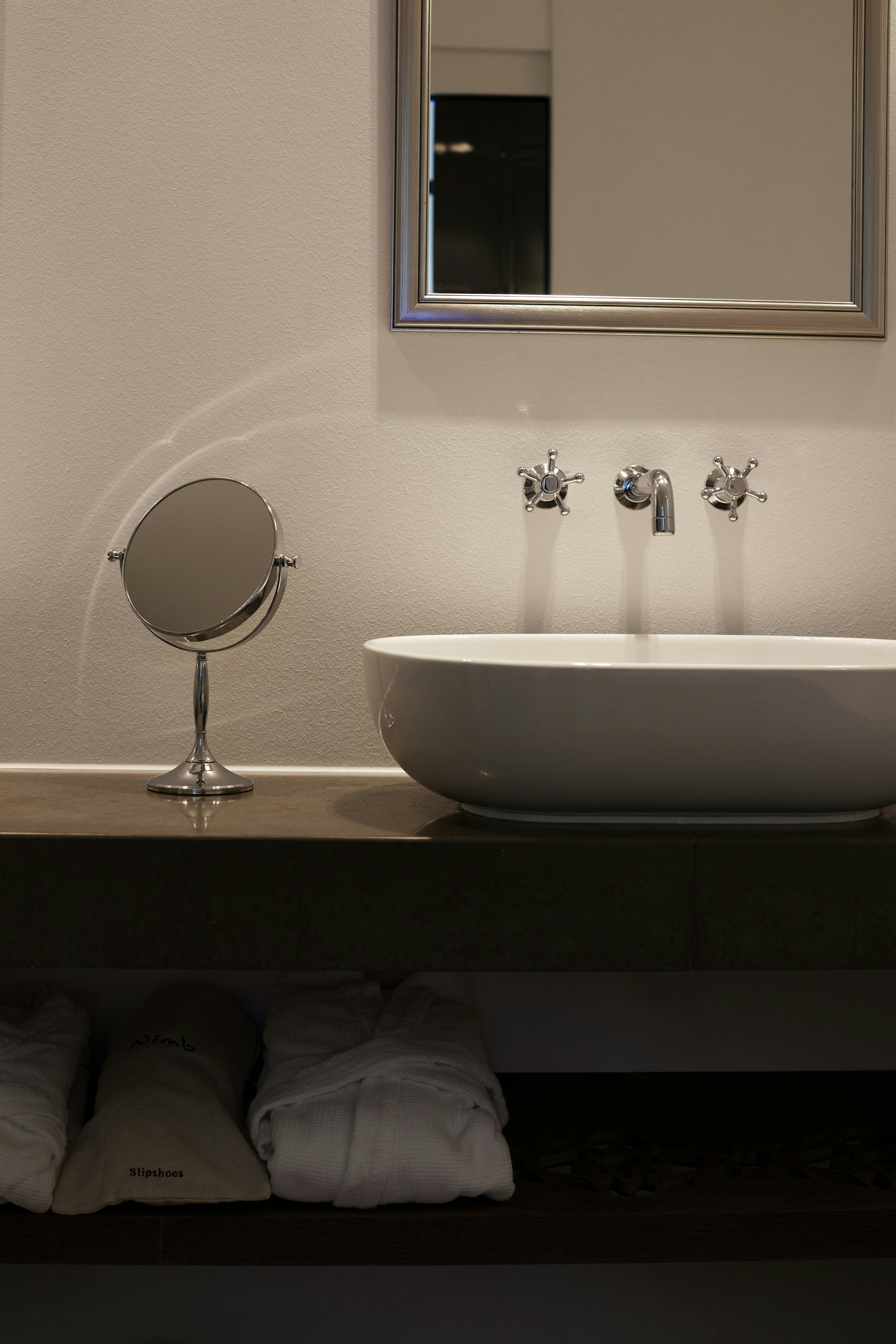 Balcony Suite - Bathroom