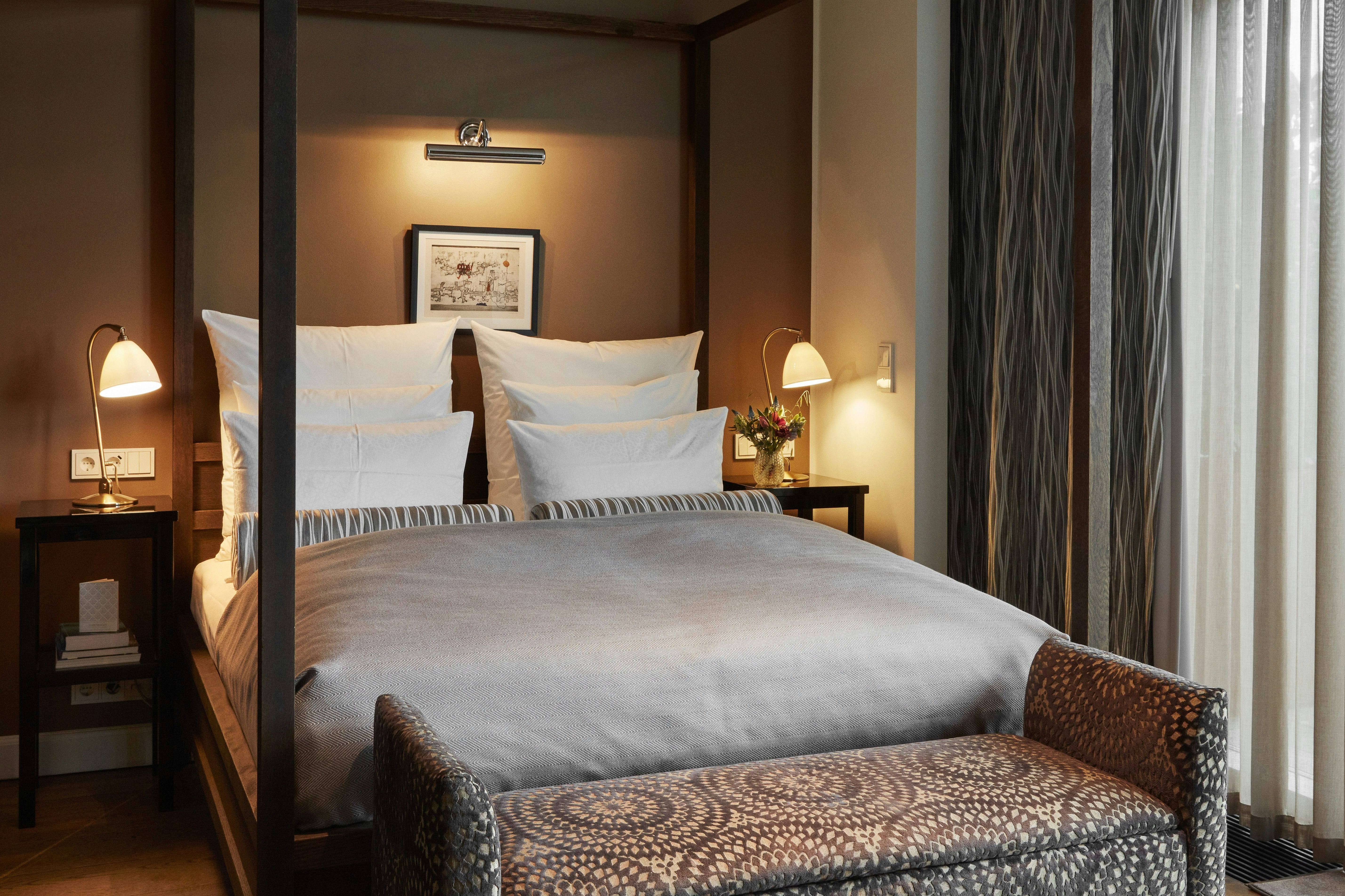 Balcony Suite - Bedroom