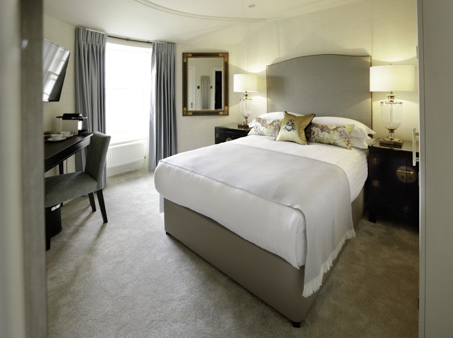 Townhouse Grand