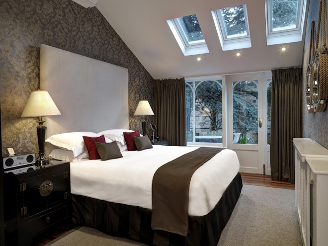 Jacuzzi Suite