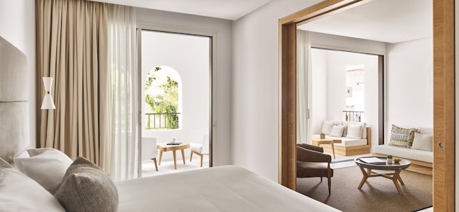 Deluxe Suite