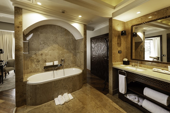 Nobu Suite - Bathroom