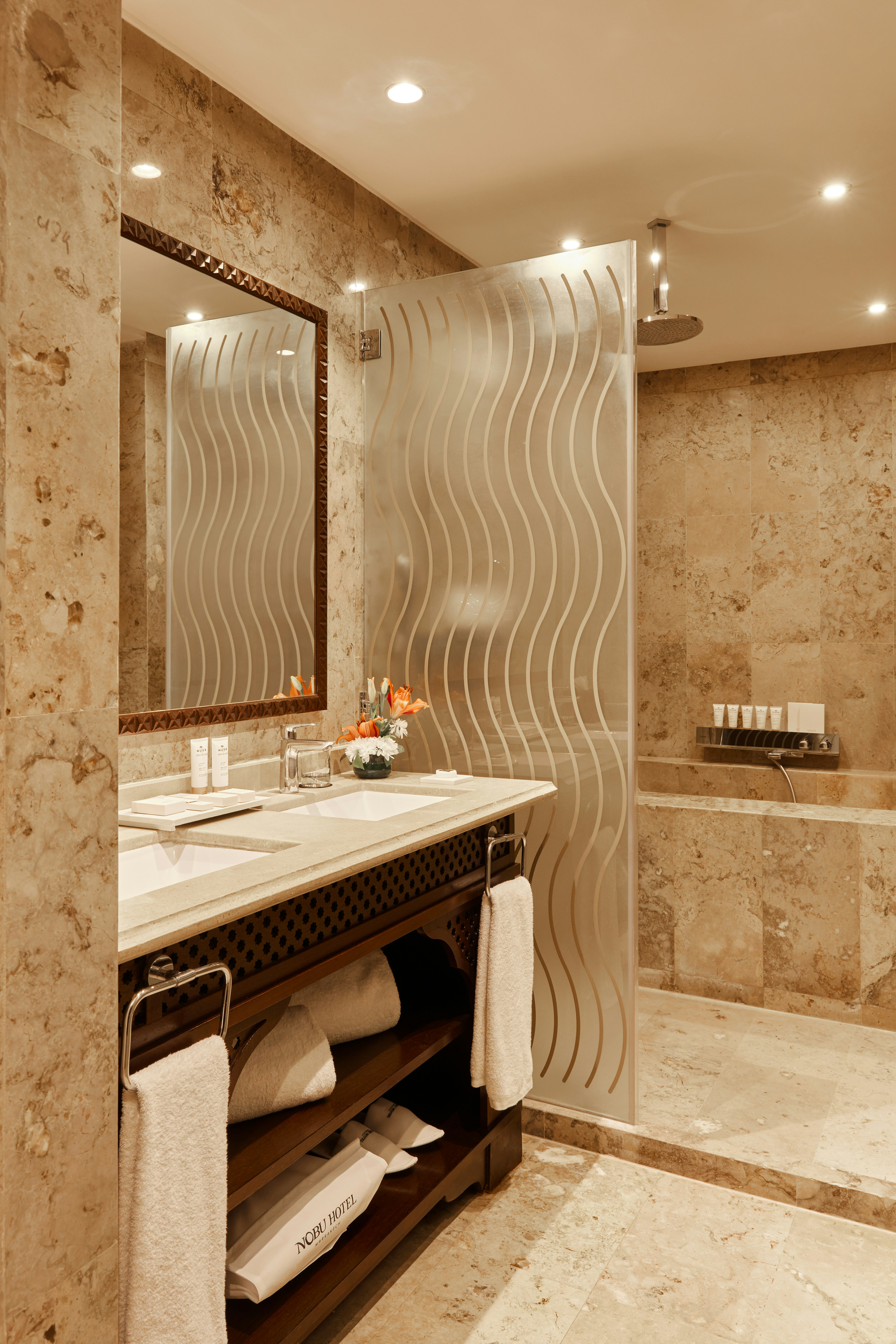 Miyabi Suite - Bathroom