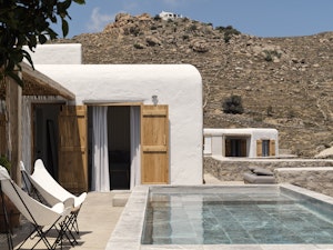 Grand Nomad Two Bedrooms Suite Sea View Private Pool and Hot Tub