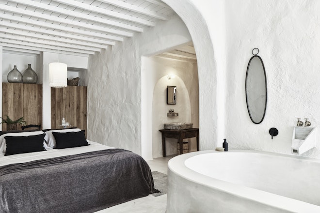 Nomad Two Bedrooms Suite Sea View, Private Pool and Yard