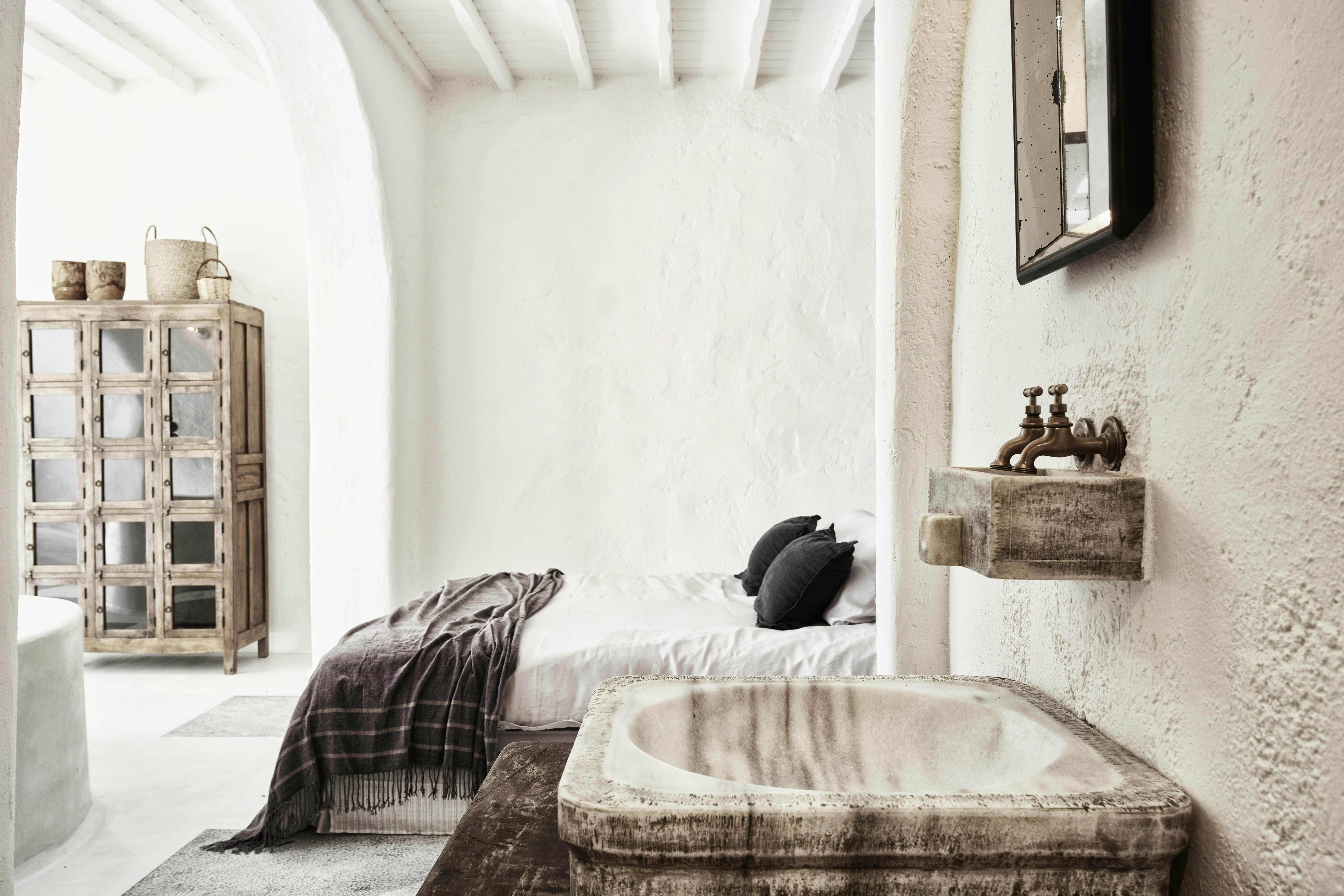 Nomad Two Bedrooms Suite Sea View, Private Pool and Yard