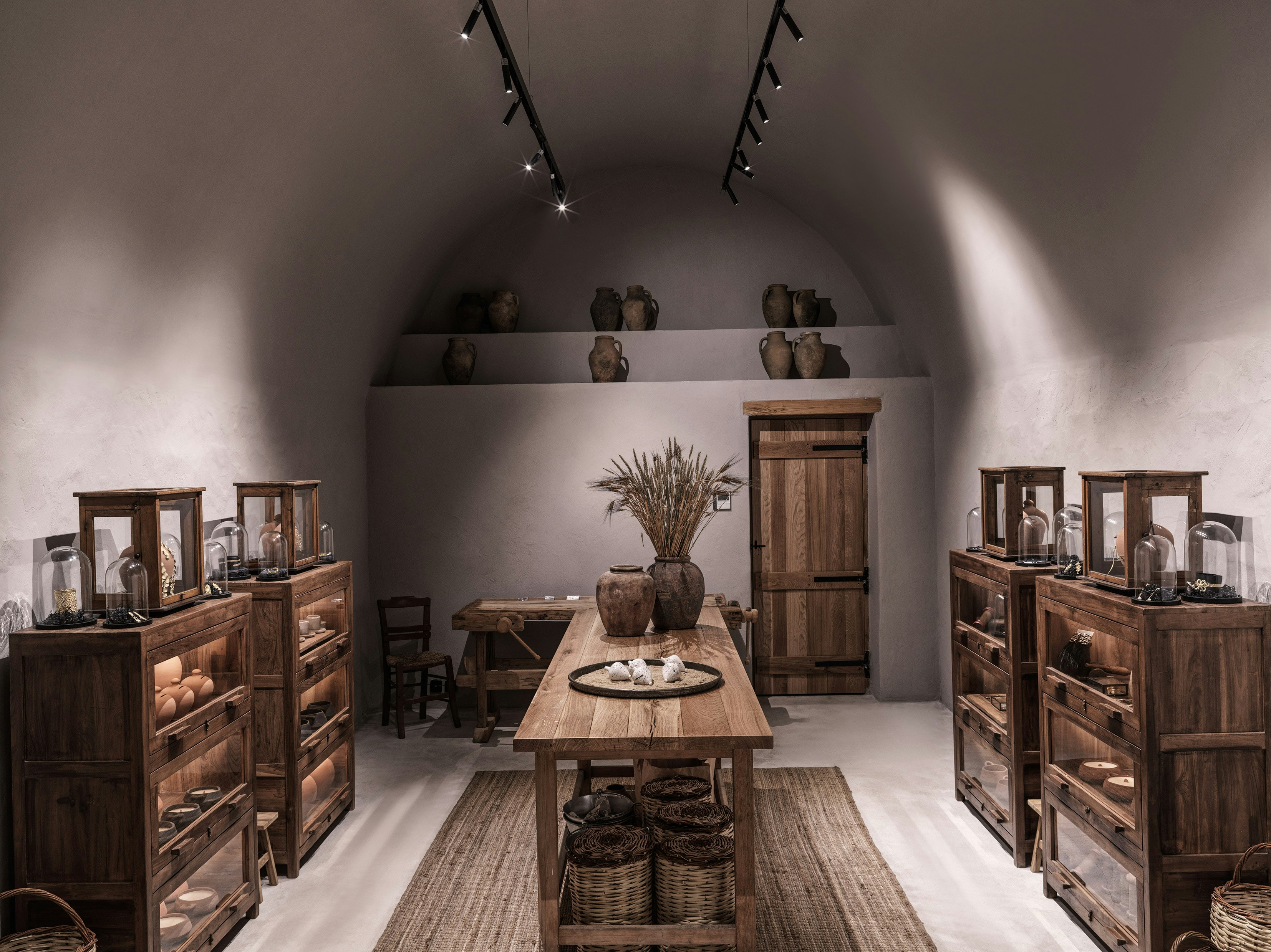 Boutique and Art Gallery