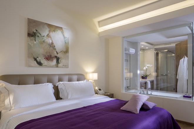 O Monot Suite Bedroom