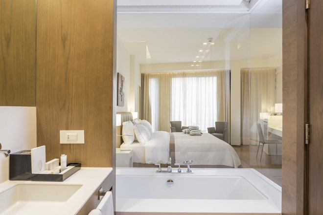 Executive Bathroom