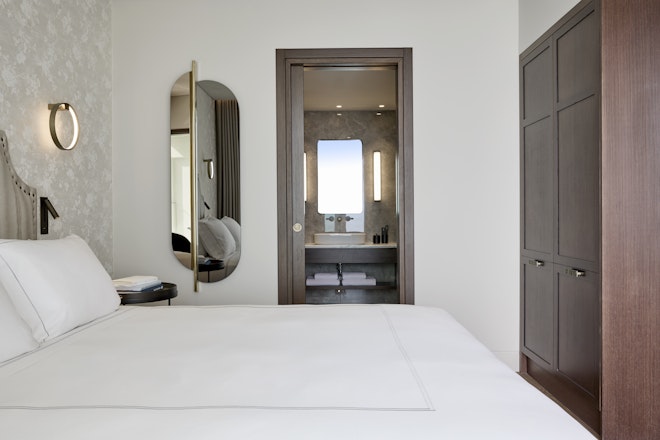 Olympos Suite Sea Front with Balcony - Bedroom