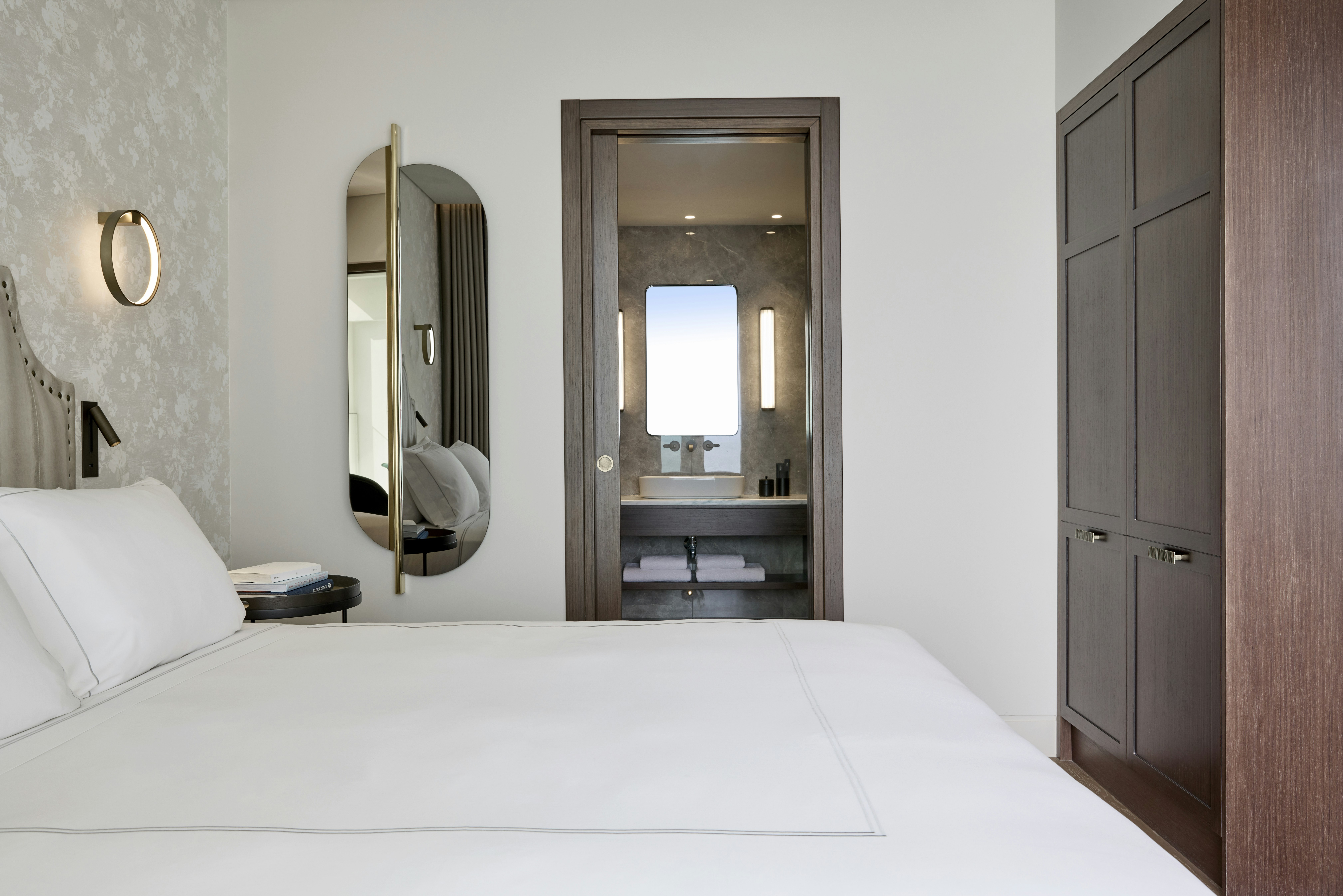 Olympos Suite Sea Front with Balcony - Bedroom