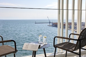 Deluxe Seafront Room with Balcony - Balcony