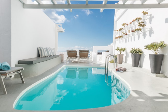 Master Suite with private pool