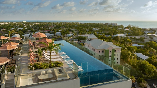 Rooftop Infinity Pool