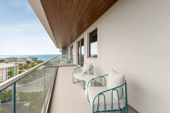 Verdant Rise Suite - Sea View Balcony