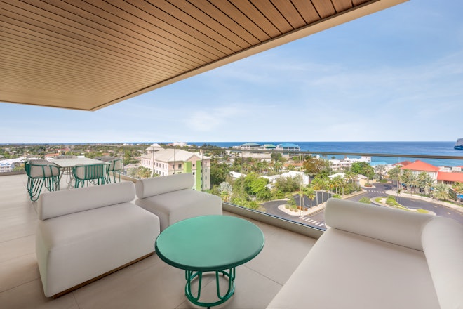 Aurora Sky Suite - Port and Sea View Balcony