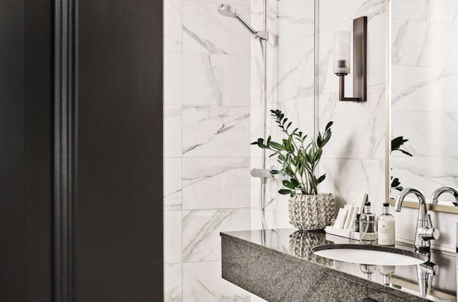 Mini Suite - Elizabeth - Bathroom