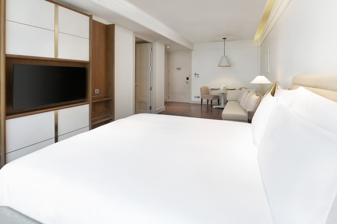 Junior Suite Prestige Bedroom